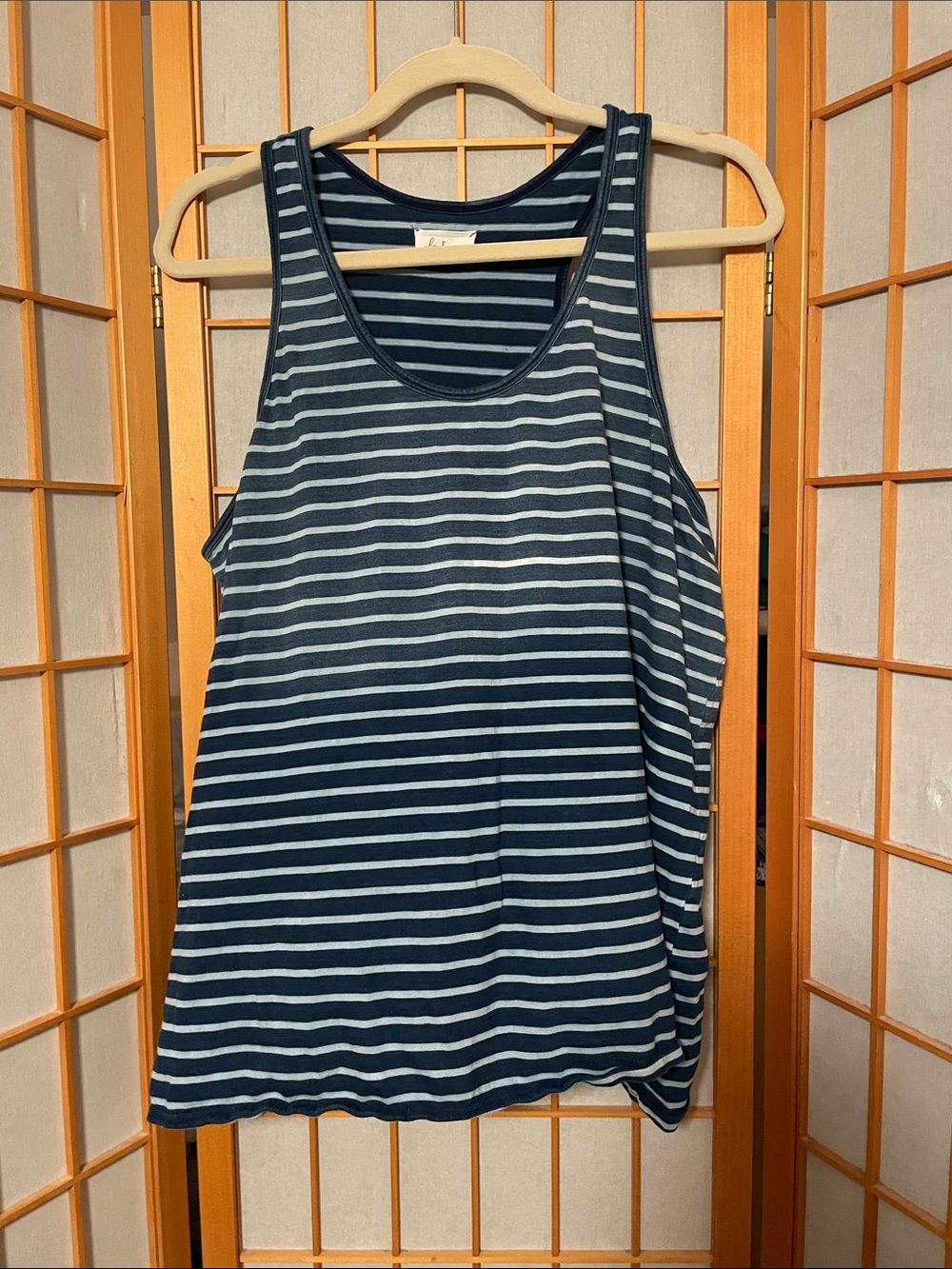 Lou & Grey Size L Striped Navy & White Racerback Flowy Tank Top Gradient Color